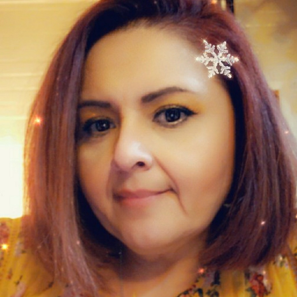 Meet your Posher, Alma